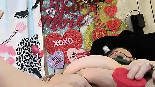 The Safe Word Is Fuck Swingers Club She's Never Done Before Now After 4 ...