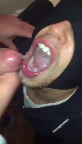 Cum comiendo ternero 2