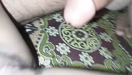 Aku suka banget dientot sama kontol kecil mantan pacarku.