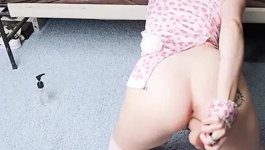 Sexy häschen eva fickt gerade mit dir
