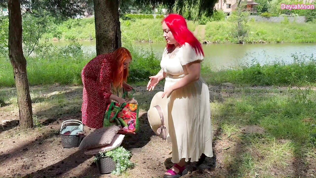 Two girlfriends decided to relax outdoors and have hot sex.