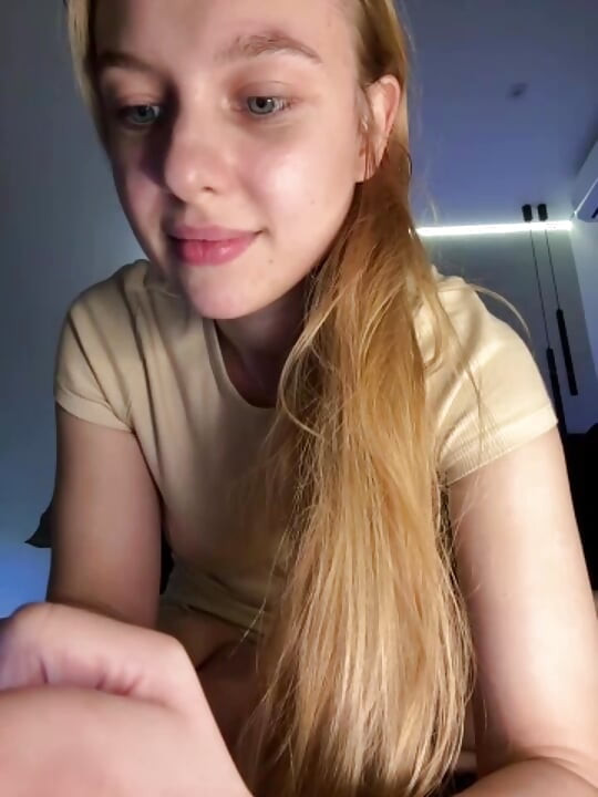 시오후키하고 처녀 보지 핑거링