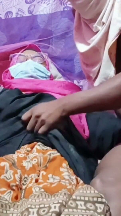 Viral sexy video of a Bangladeshi man with his girlfriend on the morning of the third day of Puja | Clip 1