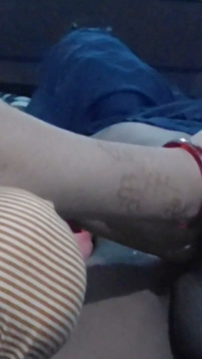 Desi bhabhi ne desi Lund ka massage tel laga kar | Clip 2