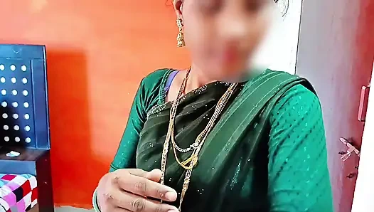 Kakak ipar desa Desi dicrot di mulutnya dengan kontol besar india.