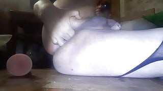 Torture d’une chatte dilatée