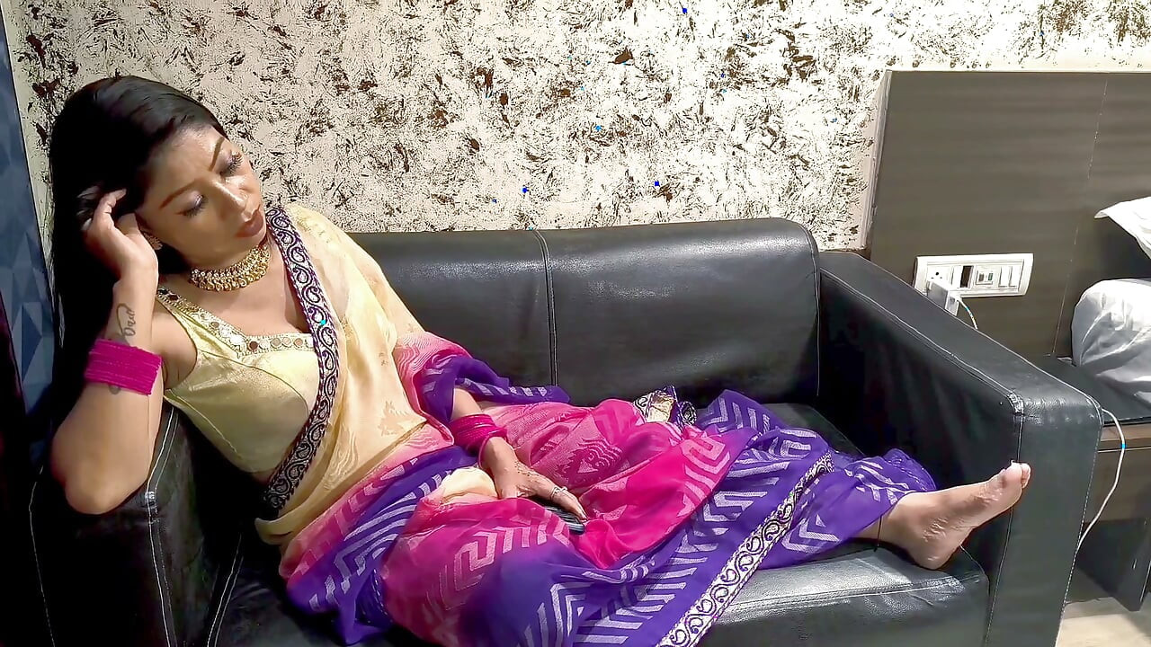 Chachi ki beti ko ghar me bula kar choda