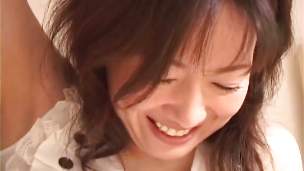 Brunette Asian MILF Enjoys Passionate Armpit Worship