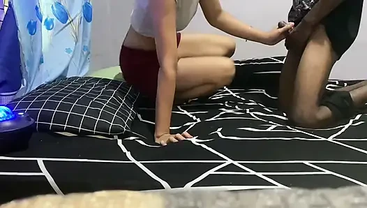 Aku ngentot mahasiswi cantik dikamarnya