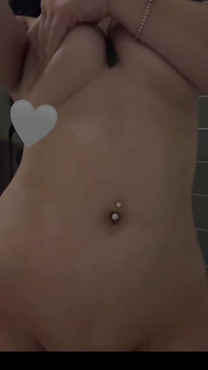 We Love Some Good Shower Pics!