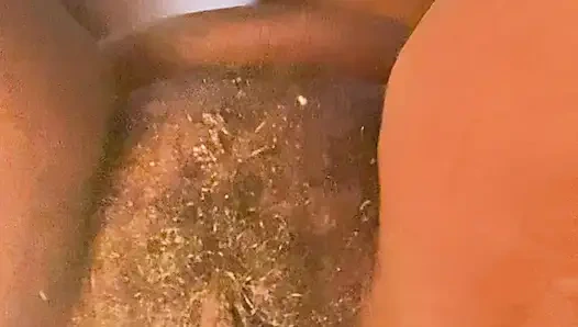 NYEPONG MEMEK INI !!