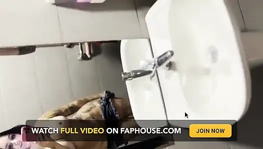 Comi Funcionria До Мак-но Банейро до Trabalho Dela И Gozei Дентро