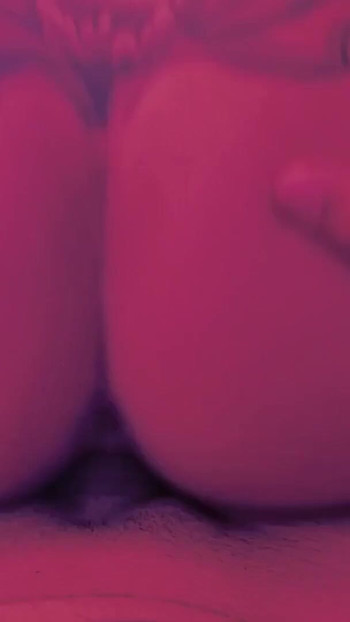 오지는 젖탱이