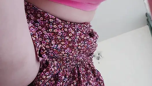 Играю С Тампоном В Волосатой Киске, Крупный План