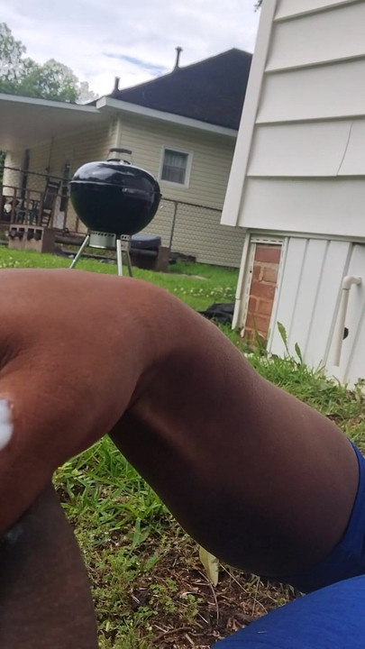 Mitchell Clayton aka Mr. Majic aka Chef Clayton's relaxing Friday outside. | Clip 1