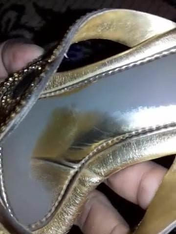 lick gold sandal