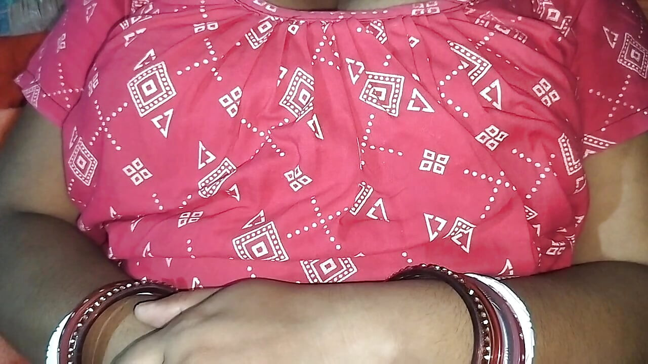 Pados wali Bhabhi ki chudai uske Ghar me