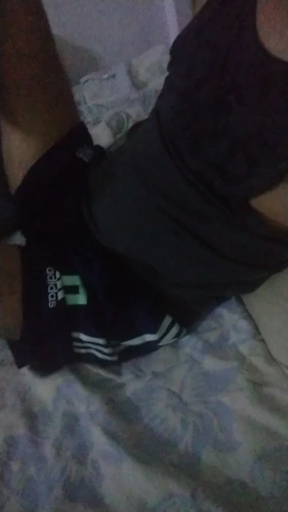 这是我上传到网站的第一部视频。保持有趣。