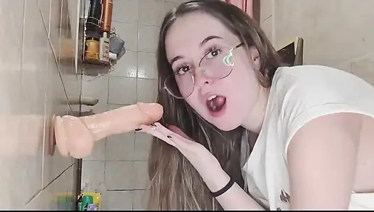 Melatih tenggorokanku