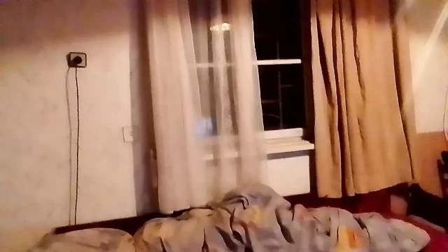 Do you want to play with my wet pussy