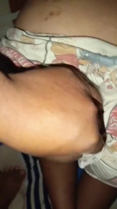 Üvey kız lala götten yarak sokuyor | Klip 1