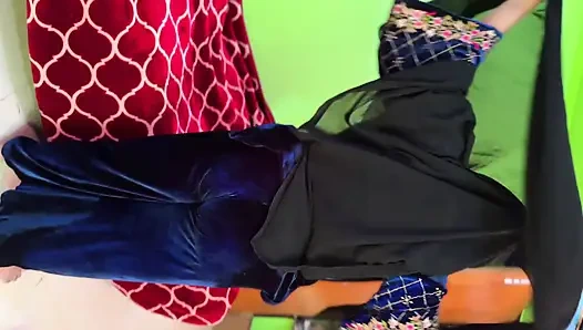 Büyük götlü güzel desi kız