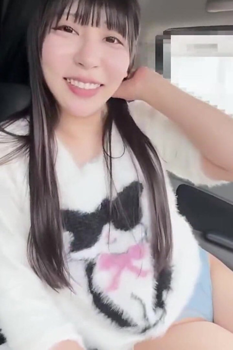 Genuine Idol Group Member Appears at Last with Full Face Reveal in This Rare Debut Release