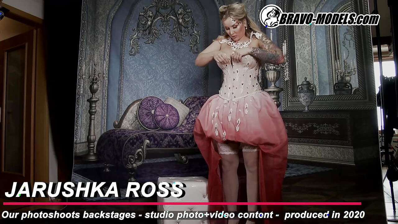387-backstage fotoshoot Jarushka Ross - volwassen