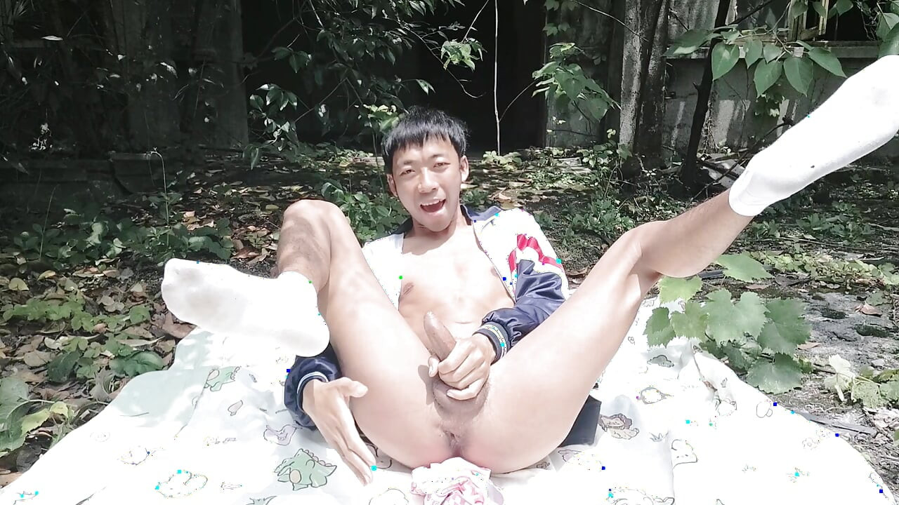 Asian boy spontaneously exposes himself naked in the wild, moans, masturbates, and ejaculates