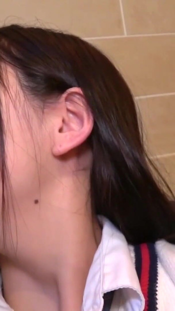 Satsuki-chan - cuộc gọi trực tuyến số 138: một người đẹp trông ngây thơ đã yêu cầu được chảy tràn tinh dịch sau khi làm tình. | Đoạn video ngắn 1