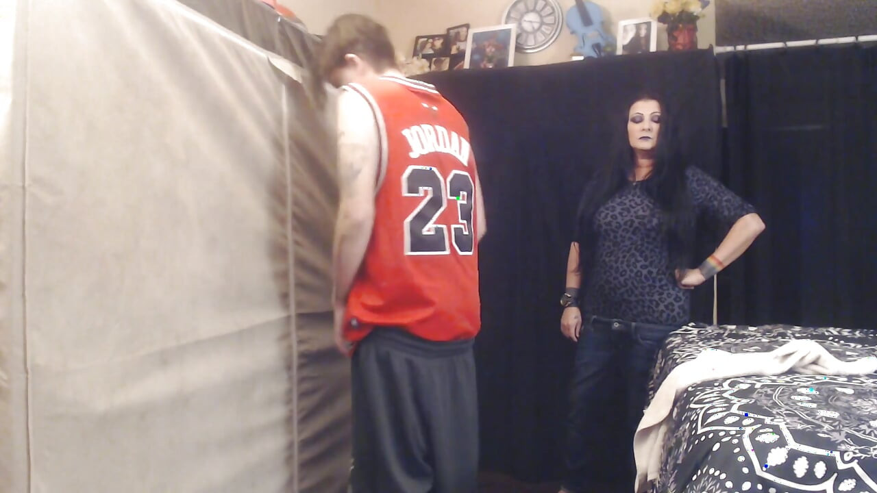 Λεσβίες με κρεμασμένο κώλο παντελόνι