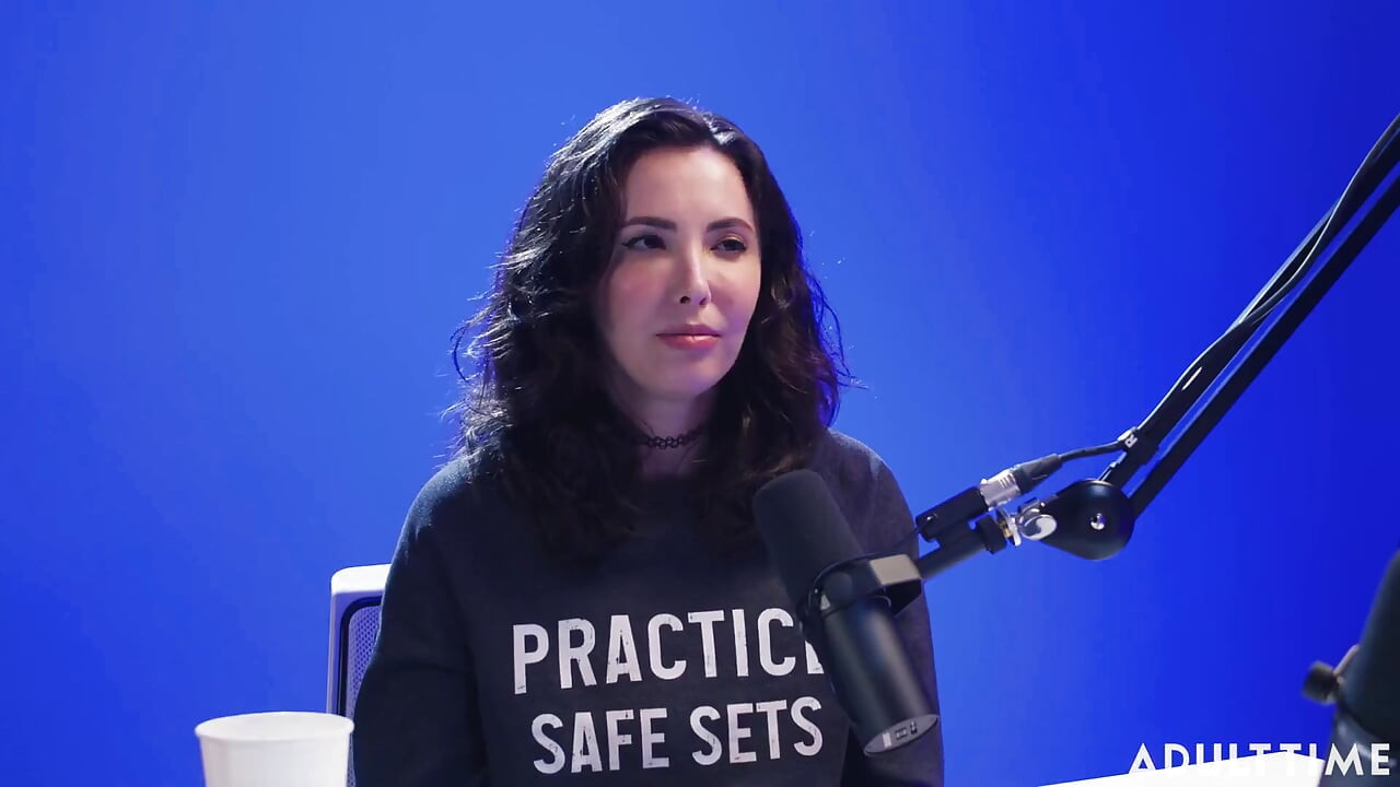 Casey Calvert: Tiger King Parody, Imposter Syndrome, & BDSM | the Adult Time Podcast
