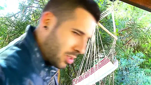 erst der blowjob und dann der tittenfick