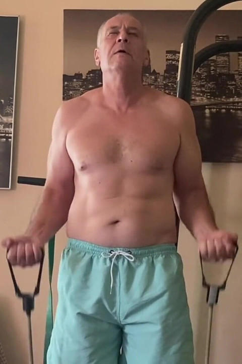 家庭训练和自慰