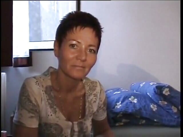 Brunette mature gets fingered before dildoing her twat