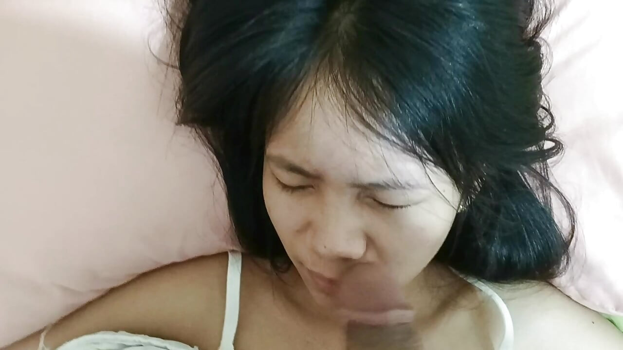 SURPRISE! Waking Up My Stepsister To Cum On Her Face