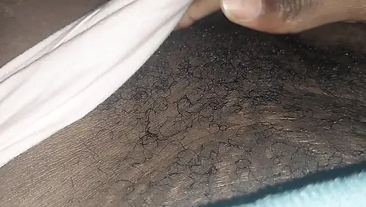 Schau zu, wie ich beim porno gucke abspritze