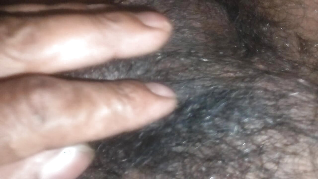 Is man hotel room sex with hands