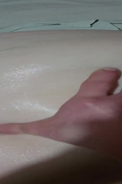 SSBBW bekommt einen öligen hintern