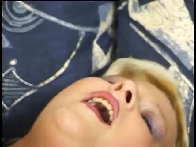 Dirty MILF gives blow job then gets slammed from behind