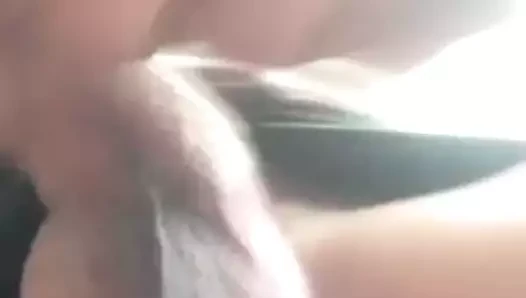 Dik jer beni boşalmak için u istiyor