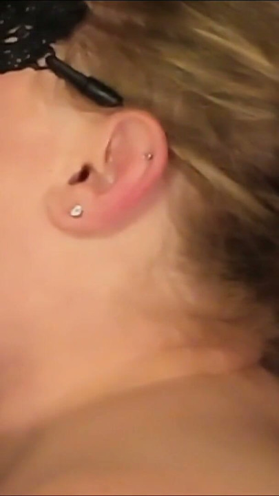 Sorority girl giving oral to my college roommate boyfriend on film real homemade | Clip 1