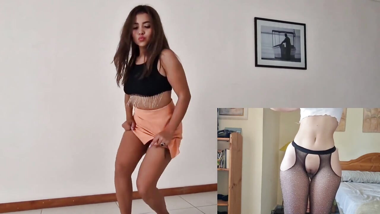 Hot Girls Playing