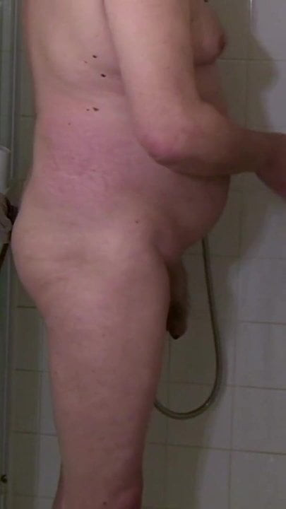 Shower, piss and cum