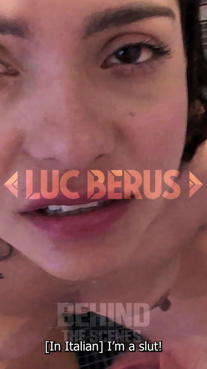 Camila Henao mamada en la ducha a Luc Berus con facial explosivo Encontralo FULL VERSION en mis enlaces en bio!