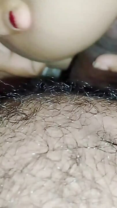 Cute village bhabi ke Ghar me ratko dever ne chudai kiya