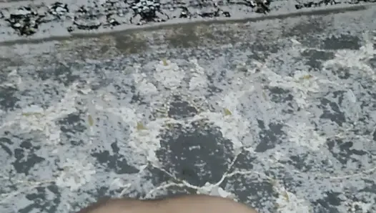 Sahibe evde ezme kölesi ayakla muamele