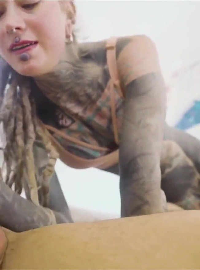 Fully Tattooed Girl Gets All Her Holes Pounded by a Huge Cock and Gets Cum in Her Anal Gape Double Penetration