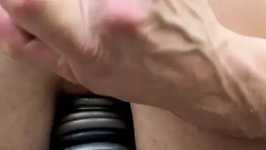 Büyük salatalık ile götümü genişleten küçük bir sebze eğlencesi