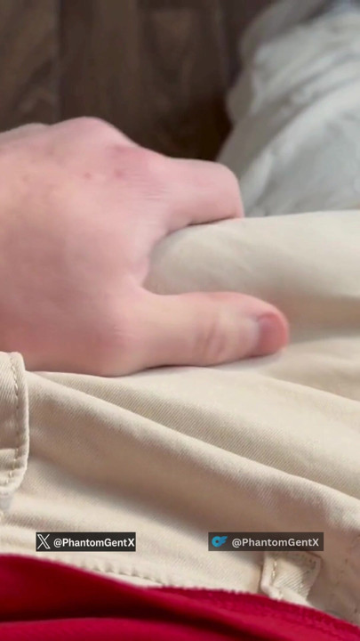 Twitches zakar keras - Phantomgentx